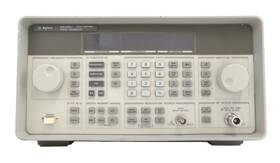 8648c Agilent Technologies Synthesized Signal Generator Option 1e5 Uk6 Untested