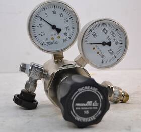 Air Products E12-244a Gas Regulator With Fitting 3000psi Max Stainless Steel #2