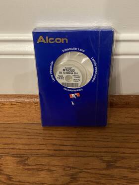 Alcon 12704596 Intraocular Lens Power- 19.0d Length- 12.5mm Optic- 5.5mm 12390694