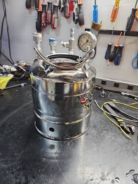 S534244-1-002 Alloy Products Corp 316l 132psi Pressure Vessel 100f 3 Port Gauge Wika Stainless S534244-1-002 Alloy Products Corp 316l 132psi Pressure Vessel 100f 3 Port Gauge Wika Stainless