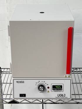 138000a Amebis U063 Temperature Controlled Cabinet Bench-top Lab Incubator 138000a Amebis U063 Temperature Controlled Cabinet Bench-top Lab Incubator