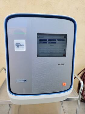 4470660 Applied Biosystems Quantstudio Dx Real-time Pcr Instrument Used