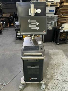 L220 Avinger Lightbox Endoscopic Endovascular Imaging System W Sled And Manual L220 Avinger Lightbox Endoscopic Endovascular Imaging System W Sled And Manual