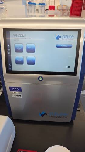 Azure Biosystems Azi200 200 Gel Imager Imaging Uv/color/blue Exited System 5.4mp
