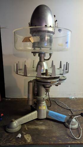 1901 B. Braun Extremely Rare - Antique Ufo Style B.braun Respirometer V85 Germany