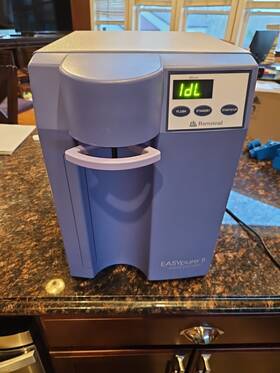 D8611 Barnstead Thermo Easy Pure Ii Water Purification System Turns On Untested
