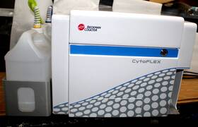 C07821 Beckman Coulter Cytoflex Flow Cytometer Model Made In Usa