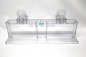 1653303 Bio-rad Mini-protean Casting Stand Pn - Clean