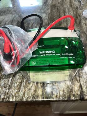1658000 Bio-rad Biorad Mini-protean Electrophoresis Tetra System With Lid And Cable Electrodes