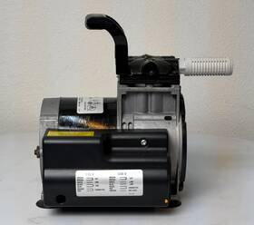 7103035 Bio-tek Biotek Vacuum Pump 3 Dual Voltage Thermally Protected Liquid Handling