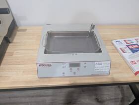14.25lx14.25wx4.5d Boekel Scientific 145701 Tissue Bath Blk 145702 Histology Lab Replaces 145700