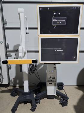 19900-01b Brainlab Curve Dual Display Navigation System