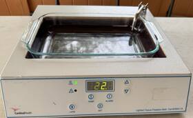 M7654-1a Cardinal Health Lighted Tissue Flotation Bath With Glass Dish Warranty