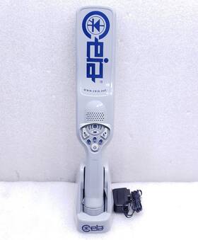 Pd240 Ceia Long Range Hand Held Metal Detector With Charging Dock #99