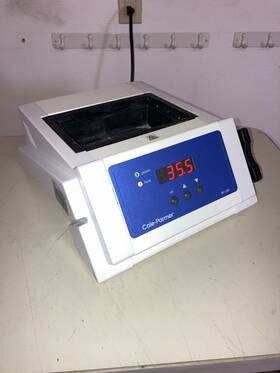 Ew-36610-20 Cole Parmer 36610-20 Digital Dry Bath / Dual Block Heater To 200 Degrees C