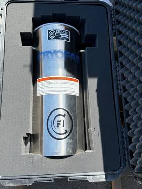 Cryofab Cf-8518 Liquid Nitrogen Tank
