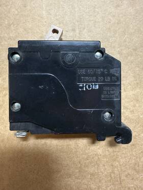 C320kb1 Cutler-hammer Series A2 Circuit Breaker Single Pole 15 Amp