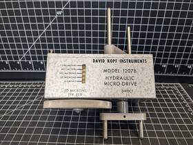 1207b David Kopf Instruments Hydraulic Micro-drive Lab Stereotaxic Manipulator