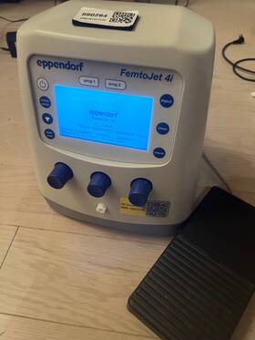 5252 Eppendorf Femtojet 4i Micro Injector Pump Unit Microinjector 5252 Eppendorf Femtojet 4i Micro Injector Pump Unit Microinjector