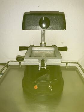 Henry Schein M-0804788 101 Dental Lab Vacuum Pressure Thermoforming System