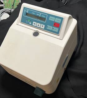 Eba-21 Hettich Zentrifugen Eba 21 Centrifuge -good Cond