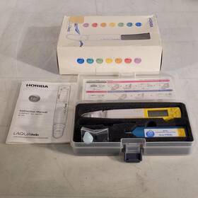 B-722 Horiba Compact Na Meter Laquatwin With Case And Instruction Manual B-722 Horiba Compact Na Meter Laquatwin With Case And Instruction Manual