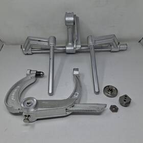 A1114 Integra Lifesciences Mayfield Skull Clamp System A1114 Integra Lifesciences Mayfield Skull Clamp System
