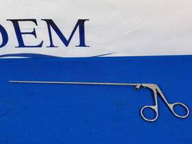 8593a Karl Storz Straight Kleinsasser Grasping Forceps