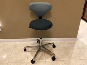 15311 Keilhauer Exam Stool Jusky 15311 Keilhauer Exam Stool Jusky