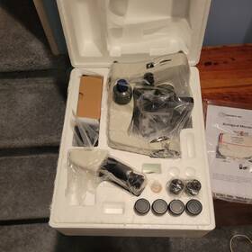 Lb-229 Labomed Inc Digital Compound Microscope. Lc-27 Cmos Eyepiece Camera