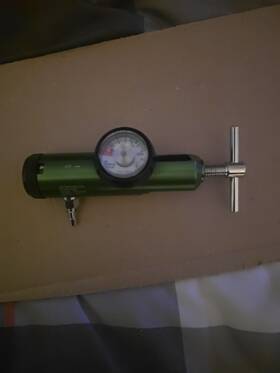 Mada Inc. R1835-2gb Inc. Oxygen Regulator For Emergency Medicine Physical Laboratory