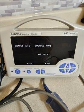 Spo2 Midmark Cardell 9402 Veterinary Monitor With Bp/spo2 - Parts Only Spo2 Midmark Cardell 9402 Veterinary Monitor With Bp/spo2 - Parts Only