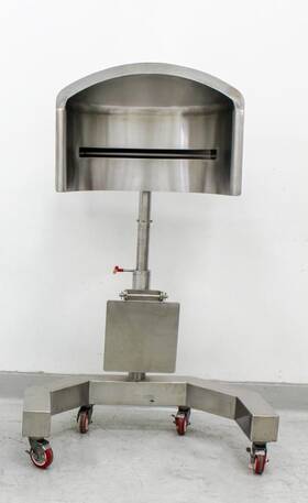 J12-101-m01 Pacific C Llc Stainless Steel Mobile Tank Good Condition With Casters A 3376923