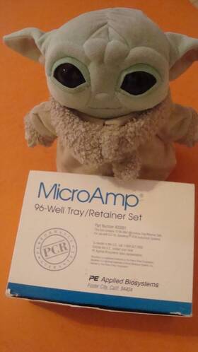 403081 Pe Applied Biosystems Microamp 96-well Tray/retainer Set 10 Sets/box Nib Nos 403081 Pe Applied Biosystems Microamp 96-well Tray/retainer Set 10 Sets/box Nib Nos