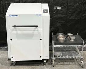 20.725.0006 Retsch Rs-200 Rs 200 Disc Mill Used Working 20.725.0006 Retsch Rs-200 Rs 200 Disc Mill Used Working
