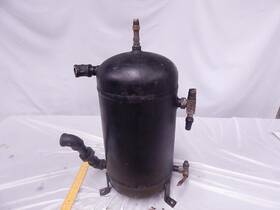 T84850 Standard Refrigeration V71/2 Vertical Shell And Coil Water Cooled Condenser