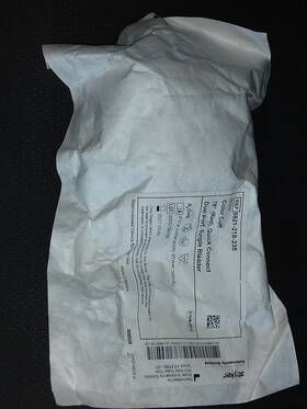 5921-218-235 Stryker Tourniquet Cuff Dual Port 18 Inch X 4 Quick Connect Red