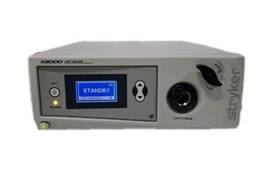 X8000 Stryker Light Source