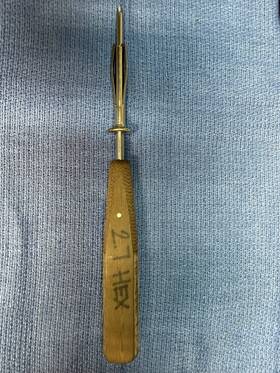 314.060 Synthes 314.020 Hexagonal Screwdriver And Holding Sleeve