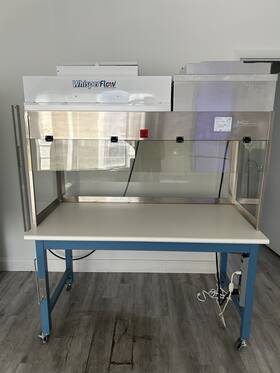 1688-31b Terra Universal Whisperflow Hepa Vertical Laminar Benchtop Hood