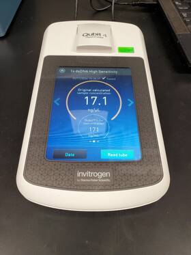 Q33226 Thermo Fisher Invitrogen Qubit 4 Dna Rna Oligo Ion Protein Fluorometer. Fully Working Q33226 Thermo Fisher Invitrogen Qubit 4 Dna Rna Oligo Ion Protein Fluorometer. Fully Working