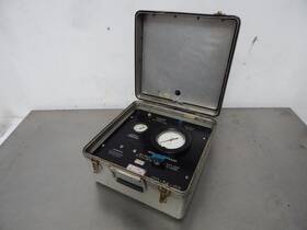 120-54-15 Usg Pressure E.v.l. Test Gauge Aviation M1303