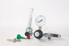 0781-3047 Victor Medical Vmf-15ly Pressure Oxygen Regulator Nos 0781-3047 Victor Medical Vmf-15ly Pressure Oxygen Regulator Nos