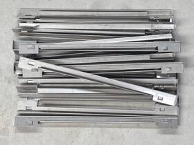 Vwr 17-1/2 1-1/4 1x Stainless Steel Shelving Bracket Inch Lab/commercial Oven Freezer Chamber