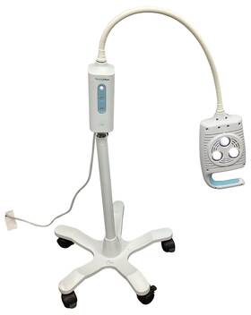 446xx-901067 Welch Allyn Green Series 600 Minor Procedure Light With Stand