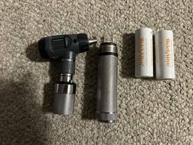 Ref-23810 Welch Allyn 23810 Otoscope Charger/battery And With Extra Battery Ref-23810 Welch Allyn 23810 Otoscope Charger/battery And With Extra Battery