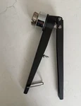20MM Hand Crimper Kebby Industries Vial 20001-00-C01A Seals. Fixed Price $100.00.
