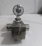 Parker R364-02ASS/M1 Pressure Regulator 1/4" Npt 0-25 Psi Pneumatic. Fixed Price $399.99.