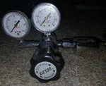 Victor DU34135 Mbg-a Gas Regulator W Yoke Attachment For NO2, CO2, Blends. Fixed Price $60.00.