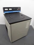 Sorvall Dupont RC-5B Refrigerated Superspeed Centrifuge With SS-34 Rotor. Fixed Price $219.95.